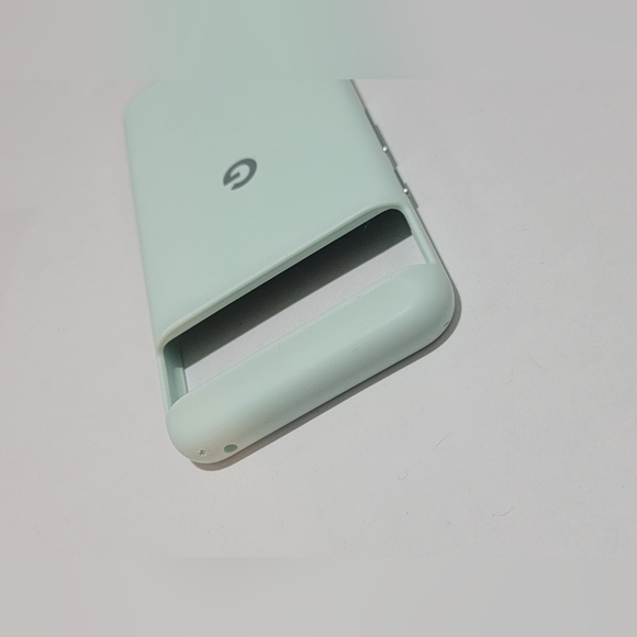 Google Silicone Case Pixel 8 Jade - Picture 8 of 11